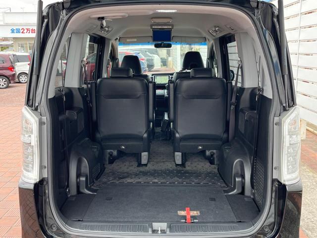 ステップワゴンスパーダ Ｚ　クールスピリット　両側電動ドア　バックカメラ　禁煙車　ハーフレザーシート　スマートキー　ＨＩＤヘッド　ビルトインＥＴＣ　クルコン　純正１７インチアルミ　オートライト　オートエアコン　Ｂｌｕｅｔｏｏｔｈ　ＣＤ（46枚目）