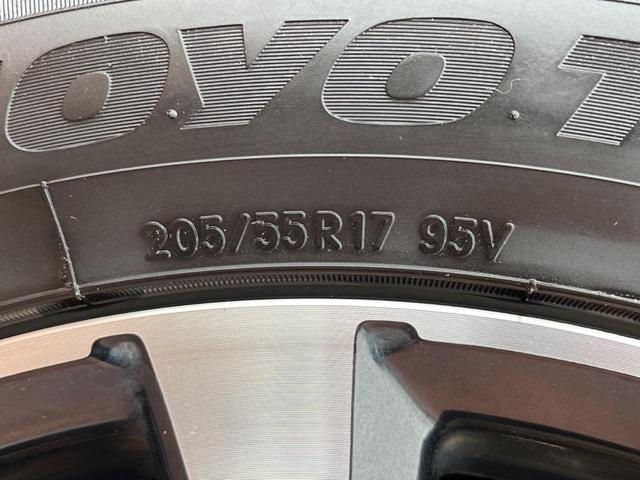 ステップワゴンスパーダ Ｚ　クールスピリット　両側電動ドア　バックカメラ　禁煙車　ハーフレザーシート　スマートキー　ＨＩＤヘッド　ビルトインＥＴＣ　クルコン　純正１７インチアルミ　オートライト　オートエアコン　Ｂｌｕｅｔｏｏｔｈ　ＣＤ（53枚目）