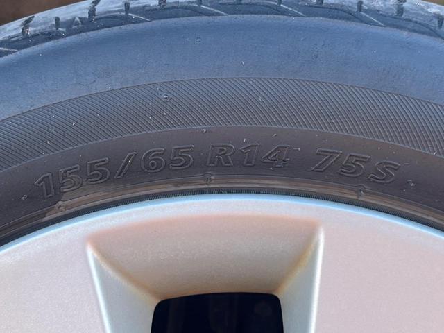ワゴンＲスティングレー Ｔ　禁煙車　スマートキー　ＨＩＤヘッド　ＥＴＣ　純正１４インチアルミ　オートライト　オートエアコン　ＣＤ　パドルシフト（48枚目）