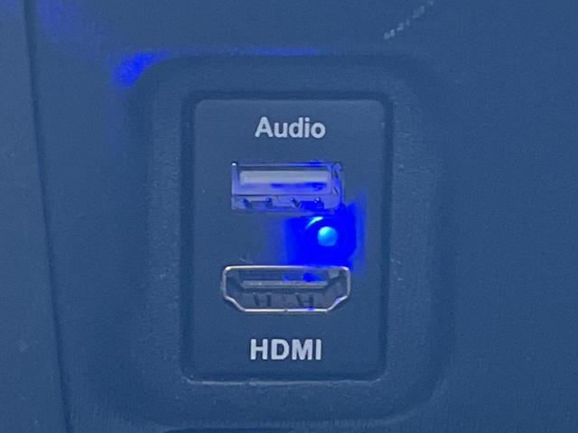 プリウス Ｓツーリングセレクション　バックカメラ　禁煙車　ドラレコ　スマートキー　ＬＥＤヘッド　ＥＴＣ　純正１７インチアルミ　オートライト　オートエアコン　Ｂｌｕｅｔｏｏｔｈ　ＣＤ　ＤＶＤ再生　フルセグ（33枚目）