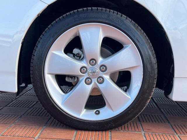 プリウス Ｓツーリングセレクション　バックカメラ　禁煙車　ドラレコ　スマートキー　ＬＥＤヘッド　ＥＴＣ　純正１７インチアルミ　オートライト　オートエアコン　Ｂｌｕｅｔｏｏｔｈ　ＣＤ　ＤＶＤ再生　フルセグ（52枚目）