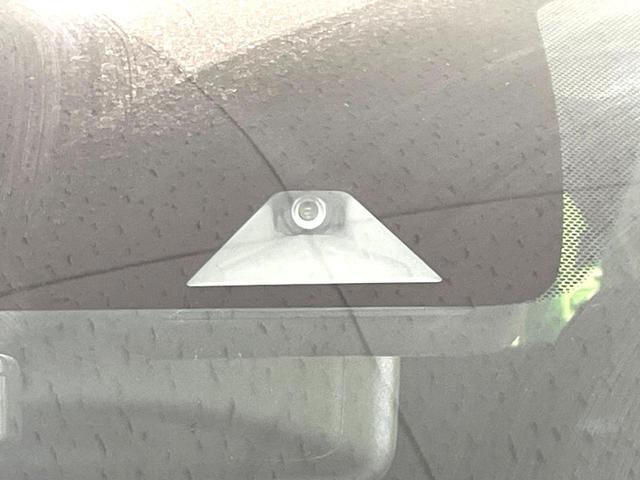 ノート ｅ－パワー　Ｘ　純正ＳＤナビ　全周囲カメラ　衝突被害軽減システム　レーダークルーズ　禁煙車　ドラレコ　コーナーセンサー　スマートキー　ＬＥＤヘッド　ＥＴＣ　純正１７インチアルミ　車線逸脱警報　オートライト（21枚目）