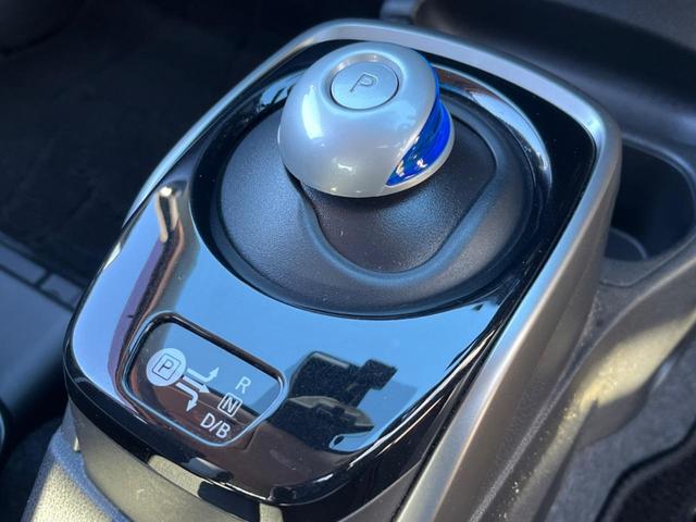 ノート ｅ－パワー　Ｘ　純正ＳＤナビ　全周囲カメラ　衝突被害軽減システム　レーダークルーズ　禁煙車　ドラレコ　コーナーセンサー　スマートキー　ＬＥＤヘッド　ＥＴＣ　純正１７インチアルミ　車線逸脱警報　オートライト（32枚目）