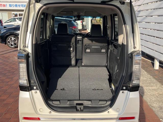 N-BOXカスタム G・ターボLパッケージ 両側電動ドア 純正ナビ バックカメラ 禁煙車 ハーフレザーシート スマートキー HIDヘッド ETC クルコン オートエアコン Bluetooth CD DVD再生 フルセグ パドルシフト(37枚目)