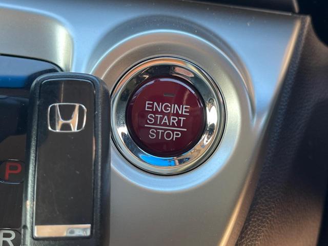 N-WGNカスタム G・Lパッケージ 純正SDナビ バックカメラ 禁煙車 ハーフレザーシート ドラレコ HIDヘッド ETC クルコン 純正14インチアルミ オートライト オートエアコン Bluetooth CD DVD再生 フルセグ(7枚目)