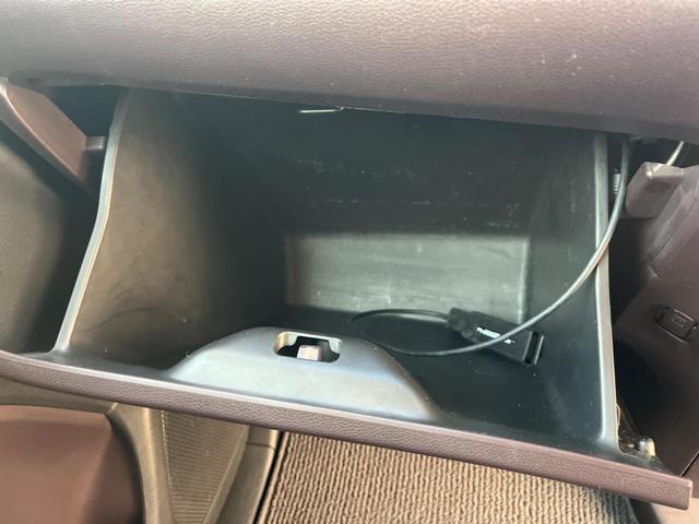 N-WGNカスタム G・Lパッケージ 純正SDナビ バックカメラ 禁煙車 ハーフレザーシート ドラレコ HIDヘッド ETC クルコン 純正14インチアルミ オートライト オートエアコン Bluetooth CD DVD再生 フルセグ(34枚目)