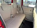 後部座席も気になるようなキズ・汚れやへたり等、大きなダメージはなく、良好な状態です。