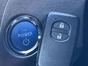 プリウス Ｓツーリングセレクション　バックカメラ　禁煙車　ドラレコ　スマートキー　ＬＥＤヘッド　ＥＴＣ　純正１７インチアルミ　オートライト　オートエアコン　Ｂｌｕｅｔｏｏｔｈ　ＣＤ　ＤＶＤ再生　フルセグ（8枚目）