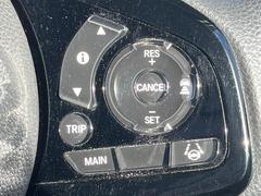 �ڥ����ץƥ��֥��롼������ȥ�����۹�®ƻϩ�Ǥ�Ĺ��Υ���Ԥ��ڤˡ�����ư��®�٤��ݤĥ��롼������ȥ����뤬�����ͷڸ������ƥ��Ϣ�Ȥ��������μ�ξ���Τ��Ƽִ֤��ݤĤ褦��®��Ĵ�ᤷ�Ƥ���ޤ����� 7