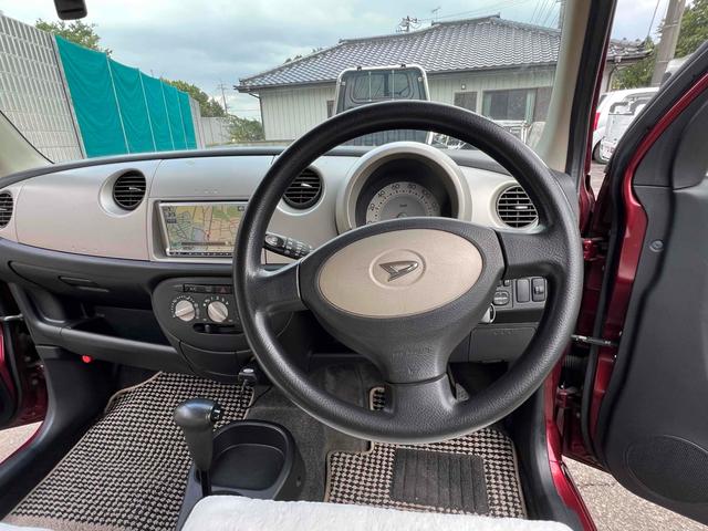ミラジーノ Ｌ　ドライブレコーダー　ＥＴＣ　ナビ　ＴＶ　キーレスエントリー　電動格納ミラー　ＡＴ　盗難防止システム　ＣＤ　ＤＶＤ再生　ＵＳＢ　衝突安全ボディ　エアコン　パワーステアリング　パワーウィンドウ（3枚目）