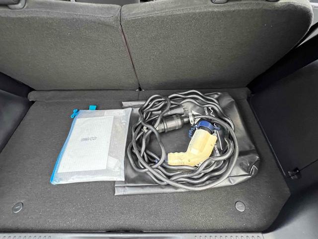 アイミーブ ベースグレード ドライブレコーダー TV LEDヘッドランプ スマートキー 電動格納ミラー CVT 盗難防止システム ABS CD DVD再生 Bluetooth アルミホイール 衝突安全ボディ エアコン(31枚目)