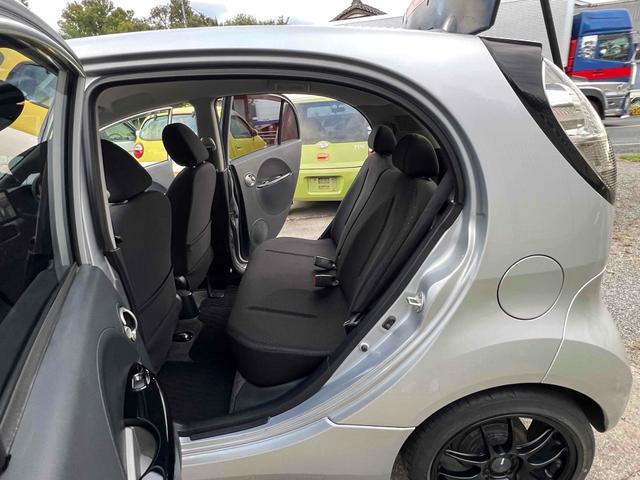 アイミーブ ベースグレード ドライブレコーダー TV LEDヘッドランプ スマートキー 電動格納ミラー CVT 盗難防止システム ABS CD DVD再生 Bluetooth アルミホイール 衝突安全ボディ エアコン(43枚目)