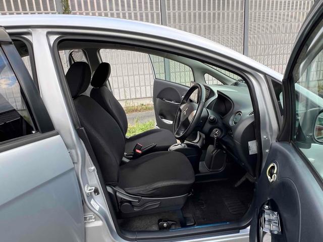 アイミーブ ベースグレード ドライブレコーダー TV LEDヘッドランプ スマートキー 電動格納ミラー CVT 盗難防止システム ABS CD DVD再生 Bluetooth アルミホイール 衝突安全ボディ エアコン(46枚目)