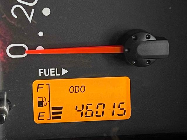 ハイゼットカーゴ 　４ＷＤ　軽バン　バン　ＭＴ　両側スライドドア　エアコン　運転席エアバッグ　カセット（34枚目）