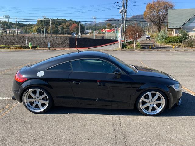 TTクーペ 2.0TFSI クワトロ 4WD ドライブレコーダー バックカメラ ナビ TV AT オートライト HID 社外19インチアルミホイール パワーシート 盗難防止システム 本革シート ローダウン 社外マフラー PW PS(15枚目)