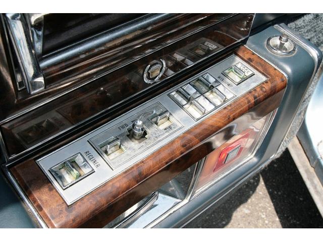 キャデラックフリートウッド 　５７００ｃｃ　３ナンバー８ナンバー登録可　ノーハイドロ　ハイドロ歴無し　エアコン　コンチ　ワイヤーホイール（52枚目）