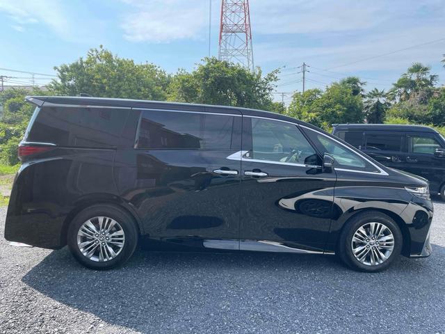 アルファード Ｚ　改良後モデル　ＪＢＬ　　ユニバーサルステップ　　デジタルインナーミラー　オートクルーズコントロール　レーンアシスト　パークアシスト　衝突被害軽減システム　　オートマチックハイビーム　オートライト（14枚目）