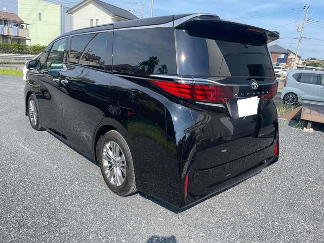 アルファード Ｚ　改良後モデル　ＪＢＬ　　ユニバーサルステップ　　デジタルインナーミラー　オートクルーズコントロール　レーンアシスト　パークアシスト　衝突被害軽減システム　　オートマチックハイビーム　オートライト（17枚目）