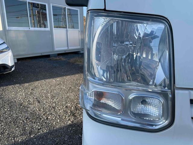 エブリイ ＰＣ　ＡＴ　衝突被害軽減システム　クリアランスソナー　ＥＴＣ　ナビ　両側スライドドア　キーレスエントリー　盗難防止システム　ＥＳＣ　エアコン　パワーステアリング　パワーウィンドウ（13枚目）