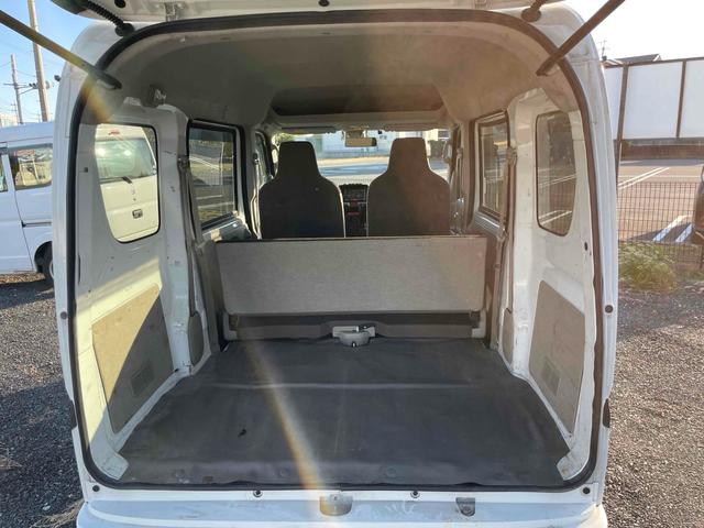 エブリイ ＰＣ　ＡＴ　衝突被害軽減システム　クリアランスソナー　ＥＴＣ　ナビ　両側スライドドア　キーレスエントリー　盗難防止システム　ＥＳＣ　エアコン　パワーステアリング　パワーウィンドウ（20枚目）