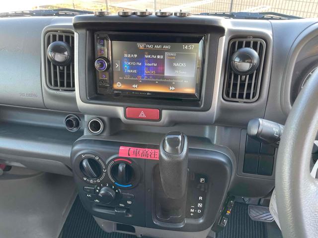 エブリイ ＰＣ　ＡＴ　衝突被害軽減システム　クリアランスソナー　ＥＴＣ　ナビ　両側スライドドア　キーレスエントリー　盗難防止システム　ＥＳＣ　エアコン　パワーステアリング　パワーウィンドウ（25枚目）