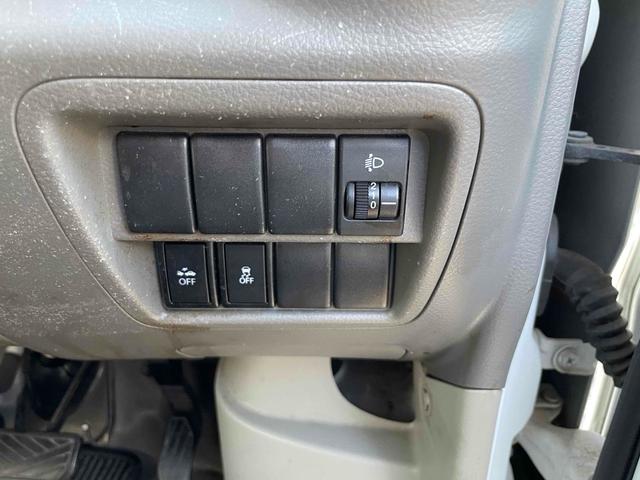 エブリイ ＰＣ　ＡＴ　衝突被害軽減システム　クリアランスソナー　ＥＴＣ　ナビ　両側スライドドア　キーレスエントリー　盗難防止システム　ＥＳＣ　エアコン　パワーステアリング　パワーウィンドウ（28枚目）