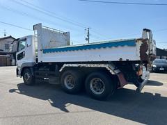 ご覧いただきありがとうございます♪気になったお車がありましたらお気軽にお電話をください♪ 6