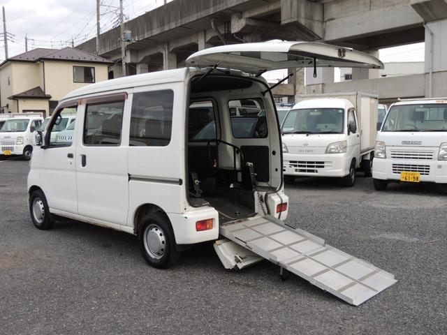 　カーゴ６６０スローパー後席無補助席４ＷＤ　修復歴無　車検７．５　車いす仕様車　車いす固定装置　車いす１台積載　両側スライドドア　キーレス　４ＷＤ　電動格納ミラー(8枚目)