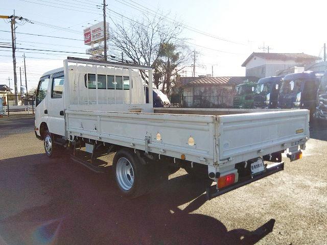 デュトロ 　ダブルキャブ　７人乗り　積載２ｔ　荷台寸３４６ｘ２０８ｘ３８　荷台床木張り　ワイドボディ　ロープ穴有　アオリサポート付　全席パワーウインドウ　　電動キャブチルト　ＥＴＣ付（動作未確認）　走行１６万ｋｍ（7枚目）