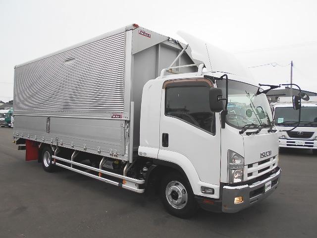 　アルミウイング　上物日本フルハーフ製　積載２．５ｔ　ワイドボディ　荷台寸法６２６×２４０×２３９　荷台床木張り　ラッシングレール２段　内フック５対　アオリ開閉サポート　跳ね上げパワーゲート付(9枚目)