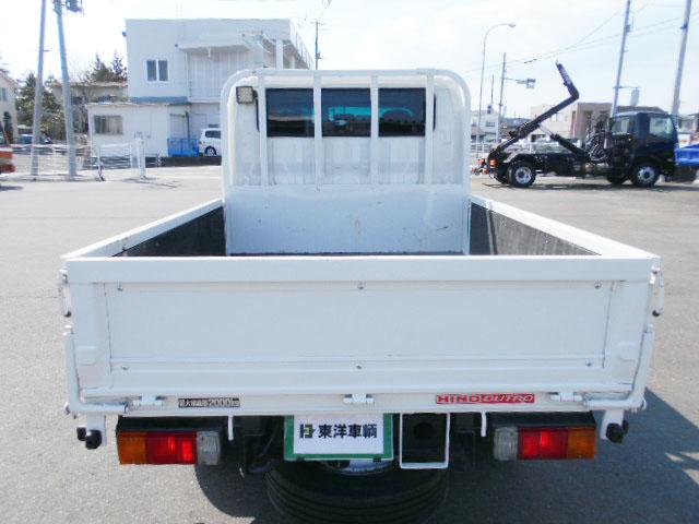 　ダブルキャブ　６人乗り　積載：２ｔ　荷台寸法２１０ｘ１６０ｘｓ３７　荷台床　鉄板張り　全席パワーウインドウ　リアヒーター付　走行１２．８万ｋｍ　排ガス適合(6枚目)