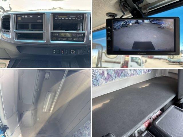 ヒノレンジャー 　アルミウイング　上物トランテックス製　荷台寸法６２７ｘ２４０ｘ２４１　荷台床板張り　積載２．７５ｔ　ラッシングレール２段　内フック５対　アオリ開閉サポート　後輪エアサス　ハイルーフ　アルミホイール装着（17枚目）