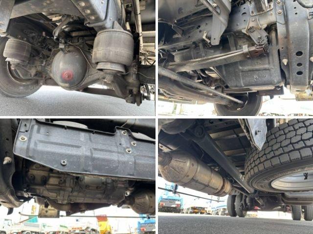 ヒノレンジャー 　アルミウイング　上物トランテックス製　荷台寸法６２７ｘ２４０ｘ２４１　荷台床板張り　積載２．７５ｔ　ラッシングレール２段　内フック５対　アオリ開閉サポート　後輪エアサス　ハイルーフ　アルミホイール装着（39枚目）