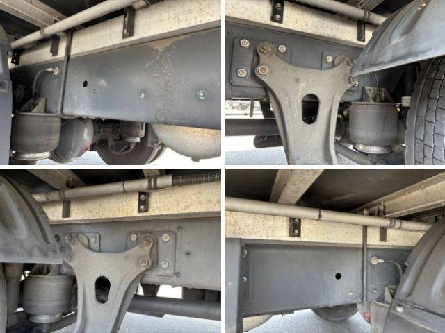 ヒノレンジャー 　アルミウイング　上物トランテックス製　荷台寸法６２７ｘ２４０ｘ２４１　荷台床板張り　積載２．７５ｔ　ラッシングレール２段　内フック５対　アオリ開閉サポート　後輪エアサス　ハイルーフ　アルミホイール装着（40枚目）