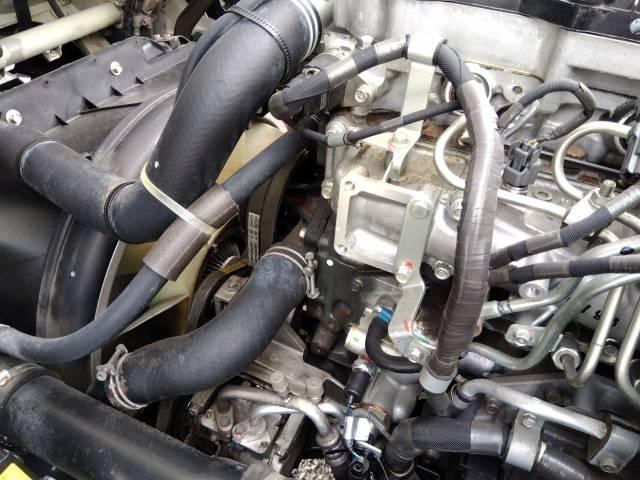 ファイター 　ＰＧ付冷蔵冷凍車　上物東プレ製（Ｒ４０４Ａ）　－３０℃設定　５．８ｍワイドボディ　積載２．８ｔ　荷台寸法５８４×２３５×１９２　荷台床アルミ張り　ラッシングレール２段　水抜き穴２つ　新明和製格納ＰＧ付（29枚目）