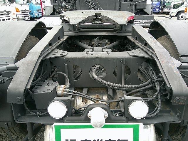 スーパーグレート 　トレーラーヘッド　第５輪荷重１１．５ｔ　ハイルーフ　後輪エアサス　４２０馬力　アルミホイール　メッキパーツ　ＥＴＣ付（通電確認済）（18枚目）