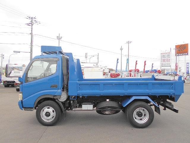 デュトロ 　ローダーダンプ／セーフティダンプ　上物花見台製　積載３．８ｔ　ワイドボディ　荷台寸法：３３１×２０１×３５　シートキャリア　走行９．４万ｋｍ（8枚目）