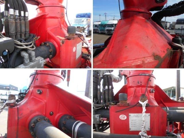 ギガ 　林業仕様　上物古河ユニック　積載１０．３ｔ　３６０℃回転グラップル付　荷台寸法８２６×２４６　ハイルーフ　２デフ　リターダー　アルミホイール　走行８１．５万ｋｍ　７速ミッション（21枚目）