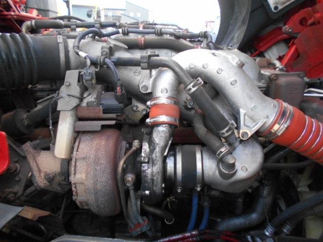ギガ 　林業仕様　上物古河ユニック　積載１０．３ｔ　３６０℃回転グラップル付　荷台寸法８２６×２４６　ハイルーフ　２デフ　リターダー　アルミホイール　走行８１．５万ｋｍ　７速ミッション（28枚目）