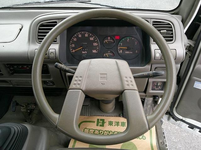 いすゞ 　クレーン付きセルフローダー　上物古河ユニック製　３段ブーム　ラジコン付（無線）　２．９ｔ吊　フックイン　荷台寸５９９ｘ２１５　積載２．６ｔ　セーフティローダー（スライドボディ）　ウインチ付（12枚目）