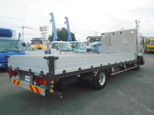 フォワード 　アルミブロック平　荷台内寸６１４×２３６×３７　ワイドボディ　後輪エアサス　荷台床木張り　内フック１６対　センターフック９か所　スタンションホール２か所　造りボディ　工具箱　荷台支柱抜き差し可（6枚目）