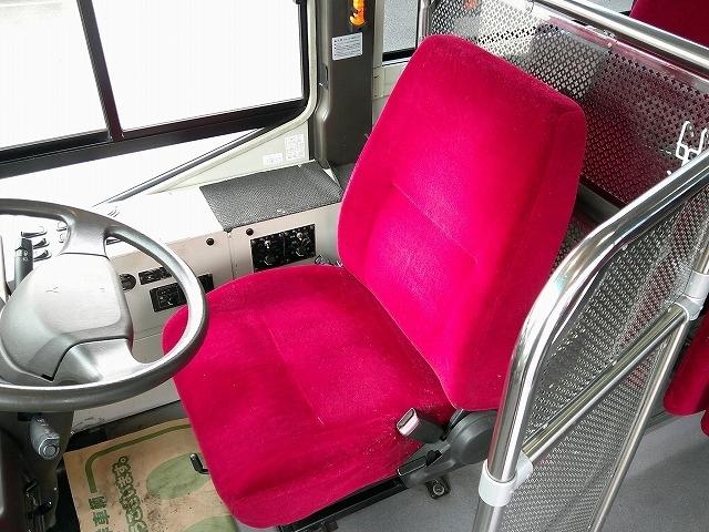 エアロスター 　大型バス　定員６６名　自動折れ戸ドア　総輪エアサス　ニーリング有　リヤーエンジン　プレヒーター有　モケットシート　ＥＴＣ通電確認済み　５速ミッション　タイヤサイズ１２Ｒ２２．５（10枚目）
