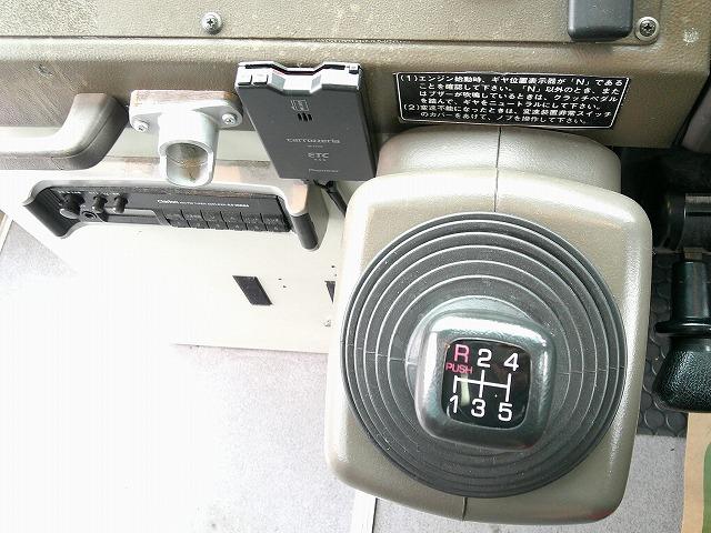 エアロスター 　大型バス　定員６６名　自動折れ戸ドア　総輪エアサス　ニーリング有　リヤーエンジン　プレヒーター有　モケットシート　ＥＴＣ通電確認済み　５速ミッション　タイヤサイズ１２Ｒ２２．５（23枚目）