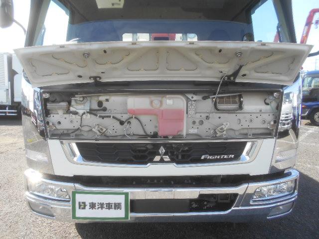ファイター 　クレーン付ハイジャッキセルフ　上物古河ユニック　ＵＲＧ３７４　４段ブーム（前方格納）　ラジコン付（無線）　フックイン　２．９ｔ吊　差し違いアウトリガー　増トン　ワイドボディ　積載７．３ｔ　荷台床木張り（9枚目）