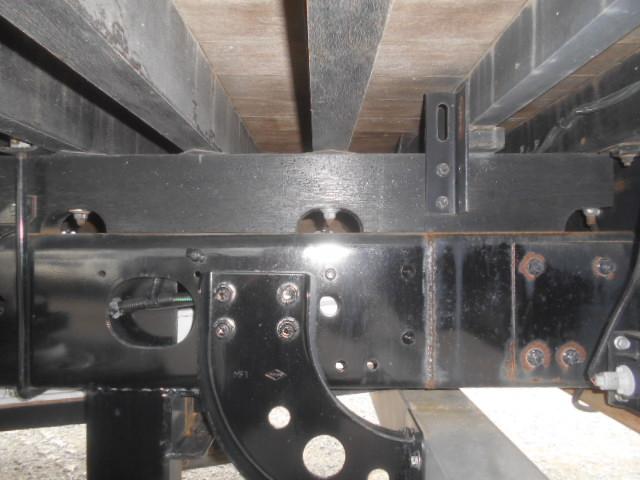 ファイター 　クレーン付ハイジャッキセルフ　上物古河ユニック　ＵＲＧ３７４　４段ブーム（前方格納）　ラジコン付（無線）　フックイン　２．９ｔ吊　差し違いアウトリガー　増トン　ワイドボディ　積載７．３ｔ　荷台床木張り（76枚目）