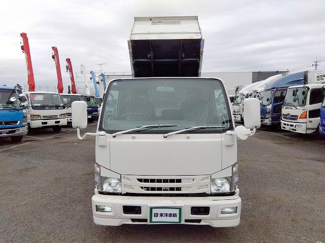 エルフトラック 　低床ダンプ　上物新明和製　荷台寸法３０５×１６０×３７　積載３ｔ　４ナンバー　６速ミッション　走行１４．３万ｋｍ　タイヤサイズ２０５／７５Ｒ１６（36枚目）
