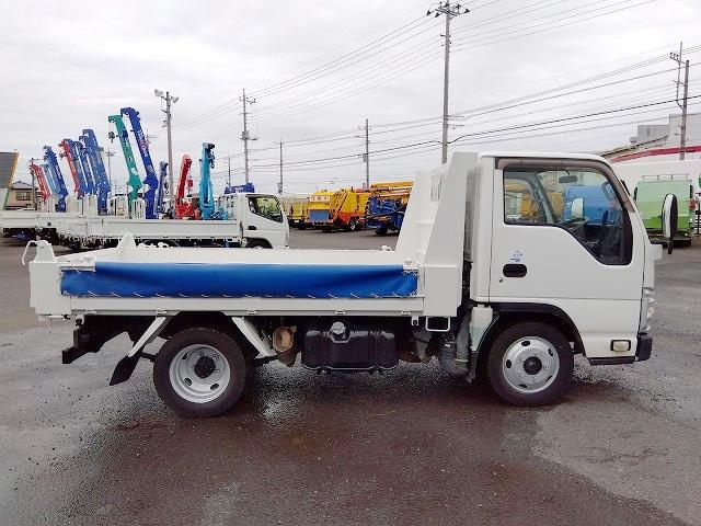 エルフトラック 　低床ダンプ　上物新明和製　荷台寸法３０６ｘ１６０ｘ３２　積載２ｔ　４ナンバー　５速ミッション　走行１２．７万ｋｍ（6枚目）