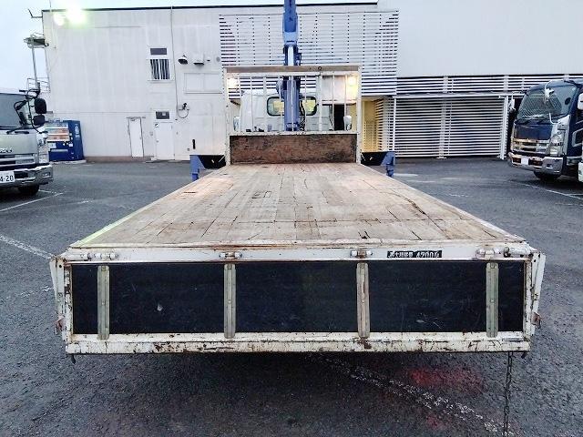 エルフトラック クレーン付平ボディ 上物タダノ製 5段ブーム ラジコン付(無線) フックイン 2.9t吊り ワイド超ロング 積載3.2t 荷台寸法518x210x40 荷台床木張り ロープ穴付 敷板2枚付 ETC付(18枚目)