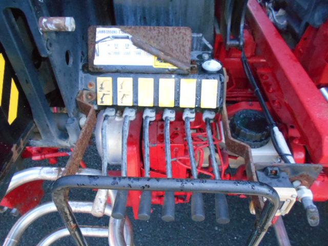 ヒノレンジャー  ヒアブクレーン付深ダンプ ヒアブクレーン(099) チューリップ型グラップル 回転式グラップル トップシート有 極東開発製深ダンプ 土砂禁 積載5.1t 増トン車 走行8.4万km ダンプ後方下開き(26枚目)