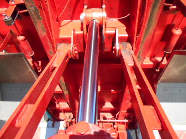 ヒノレンジャー  ヒアブクレーン付深ダンプ ヒアブクレーン(099) チューリップ型グラップル 回転式グラップル トップシート有 極東開発製深ダンプ 土砂禁 積載5.1t 増トン車 走行8.4万km ダンプ後方下開き(43枚目)